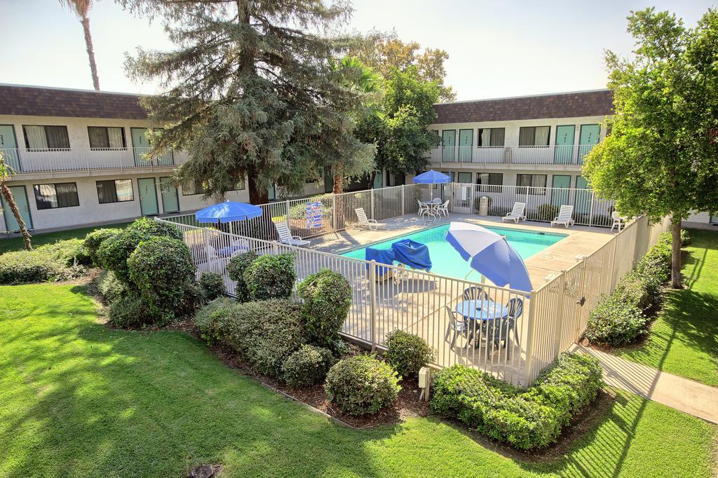 Motel 6-Porterville, Ca Buitenkant foto