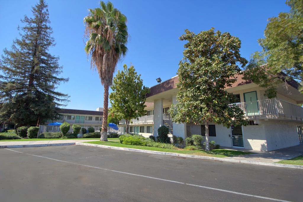 Motel 6-Porterville, Ca Buitenkant foto
