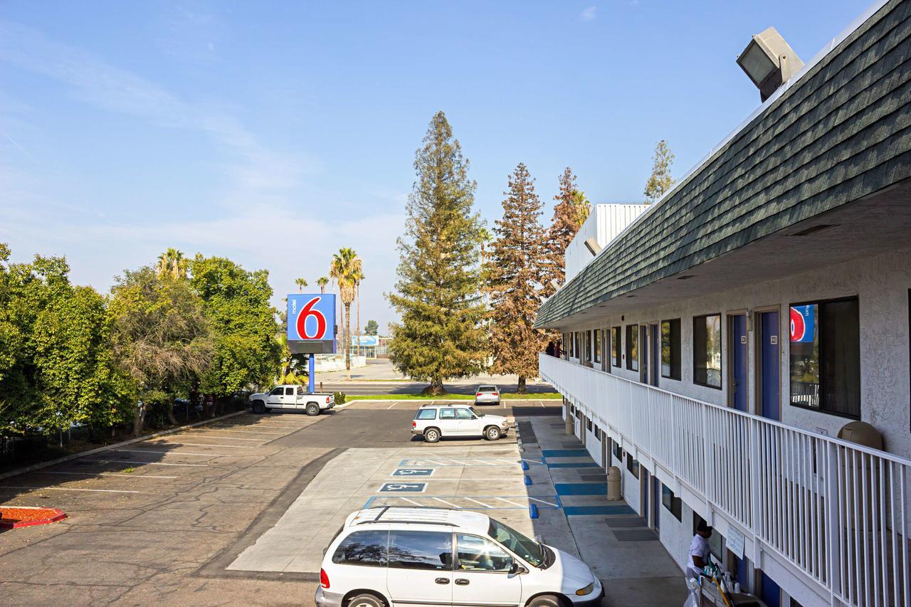 Motel 6-Porterville, Ca Buitenkant foto