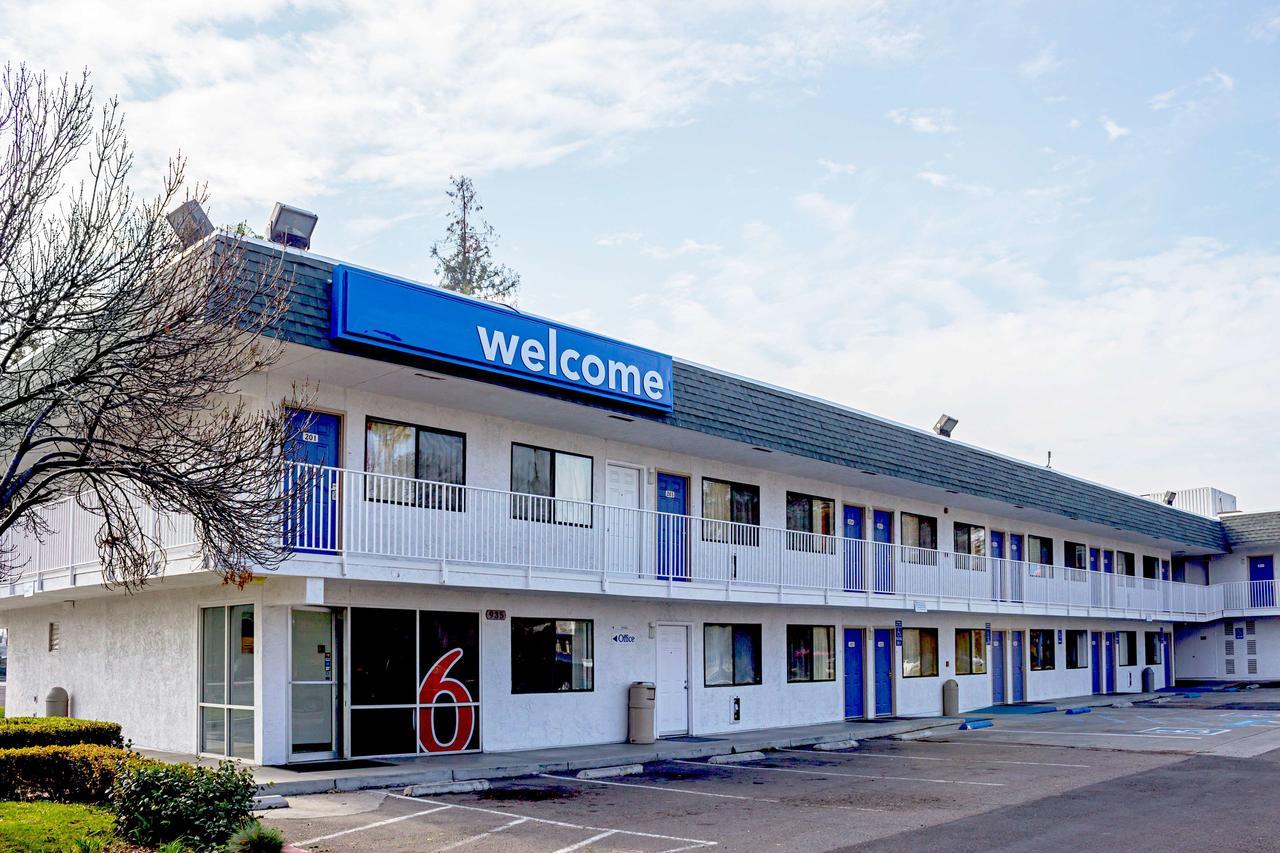 Motel 6-Porterville, Ca Buitenkant foto